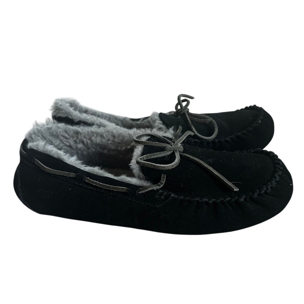 UGG Dakota Black Suede Moccasin Slippers 1003330 Mens 10 / Womens 12